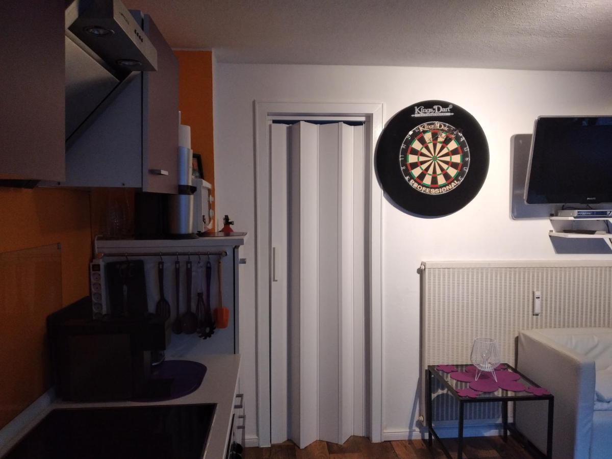 Ferienwohnung "Kunterbunt" Mit Burgblick Und Dachterrasse Monschau Bagian luar foto